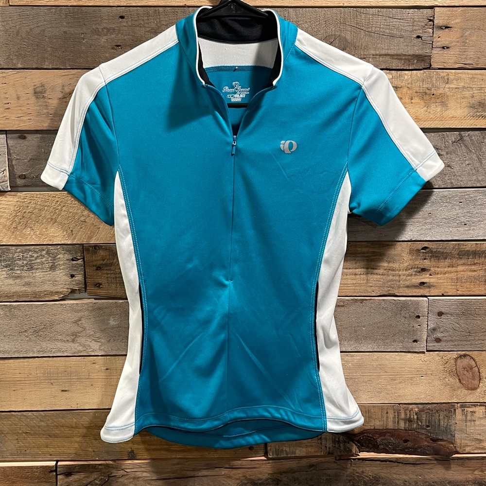 Pearl Izumi Cycling top with back pockets